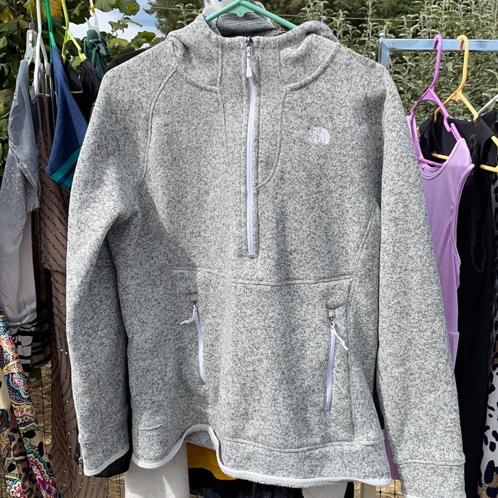 Northface Women’s Fleece Jacket